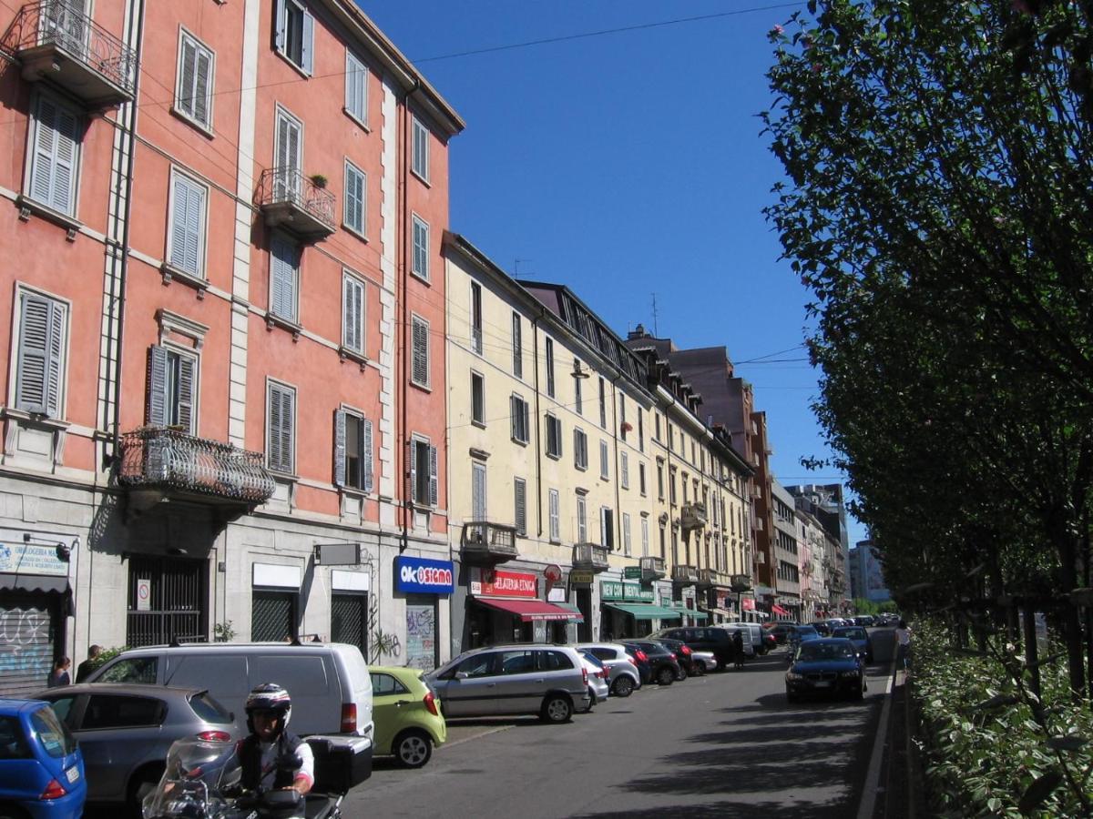 M1 Loreto Holiday Home Milan Luaran gambar